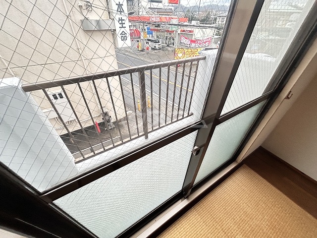 20/28 バルコニー