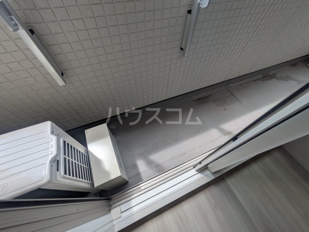 20/30 バルコニー
