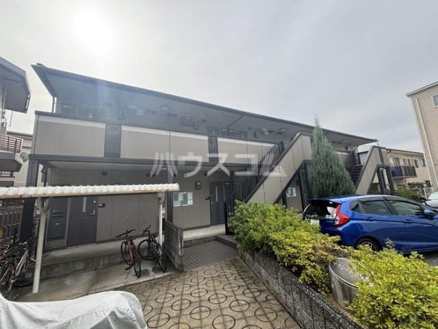 14/22 エントランス