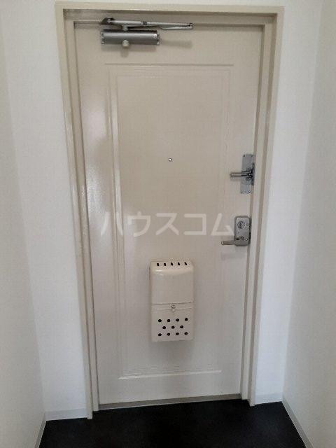 14/30 玄関