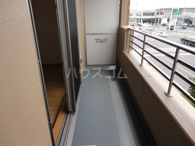 19/30 バルコニー