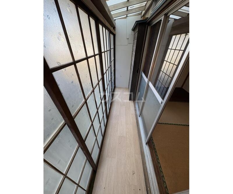 20/30 バルコニー