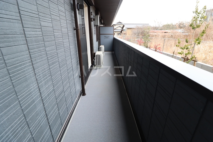 14/28 バルコニー