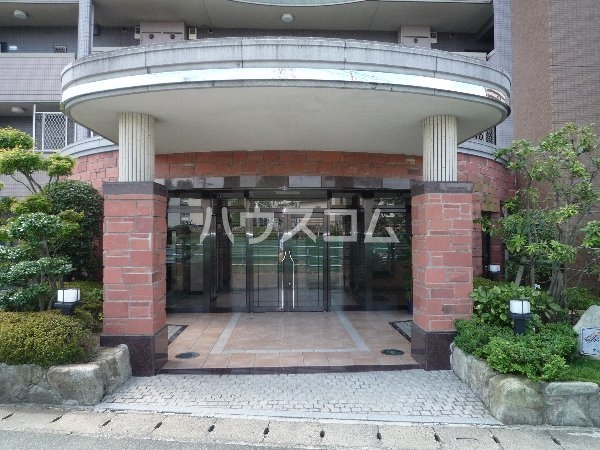 14/21 エントランス