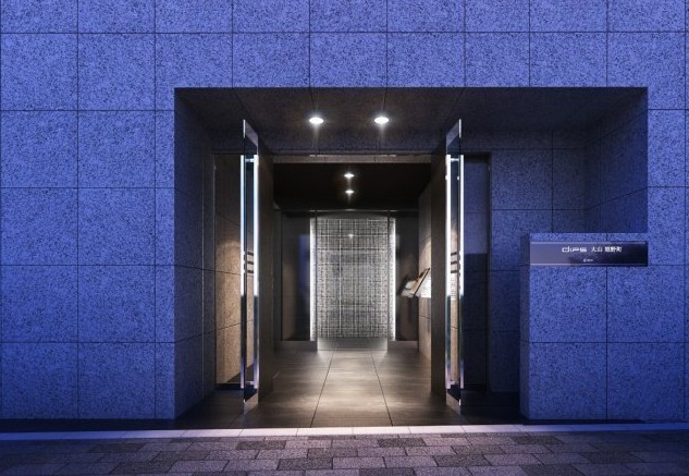 16/20 エントランス