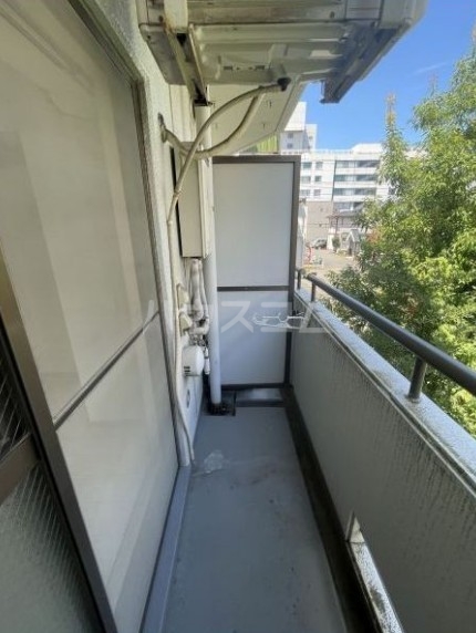 17/28 バルコニー