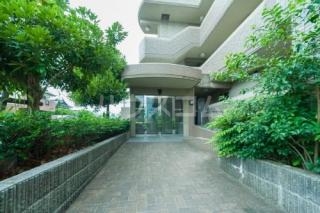 15/18 エントランス