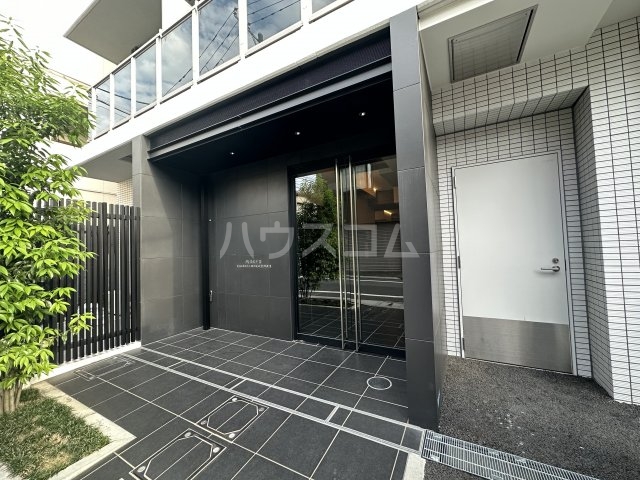 29/30 エントランス