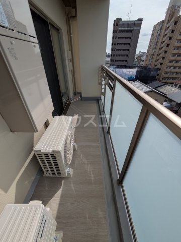 21/30 バルコニー