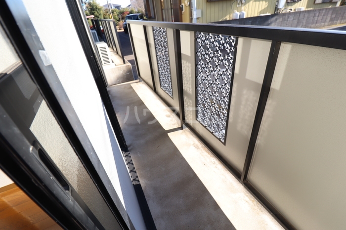 14/27 バルコニー