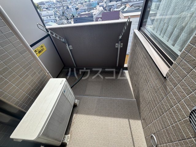 21/30 バルコニー