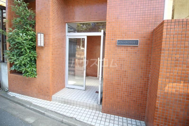 22/22 エントランス