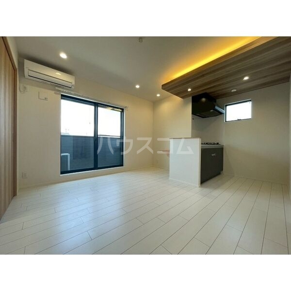 4/18 リビング/ダイニング