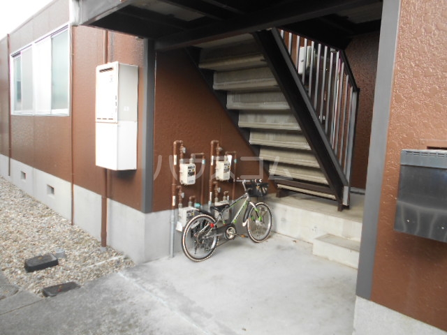 15/25 エントランス