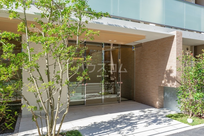 2/6 エントランス