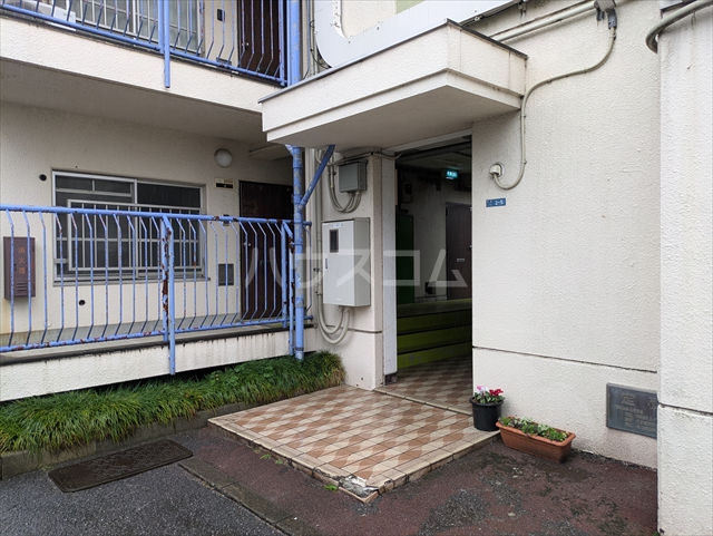 2/9 エントランス