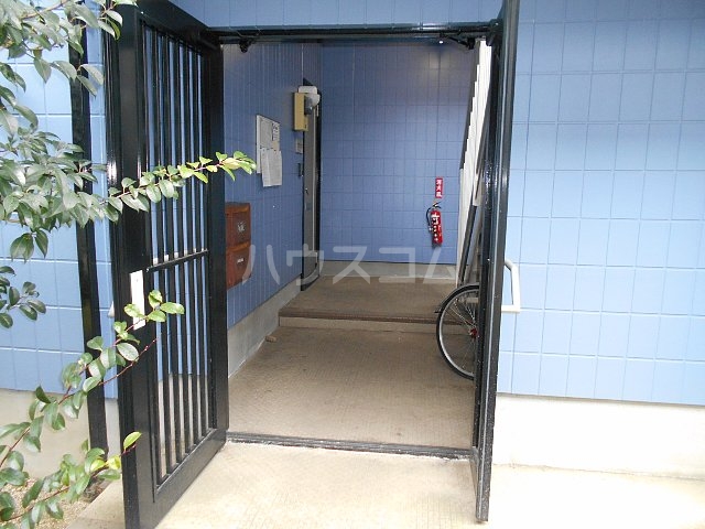 15/24 エントランス