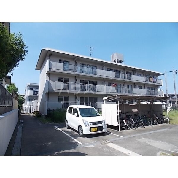 14/21 エントランス