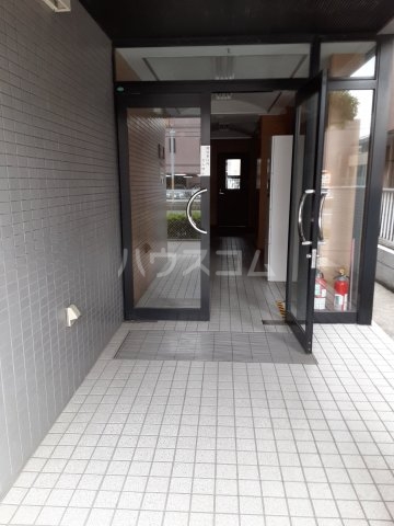 2/10 エントランス