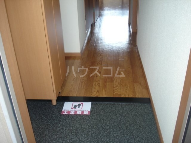 14/30 玄関