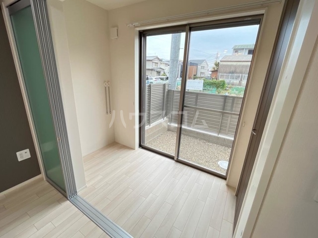 20/30 バルコニー