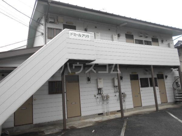 20/23 エントランス