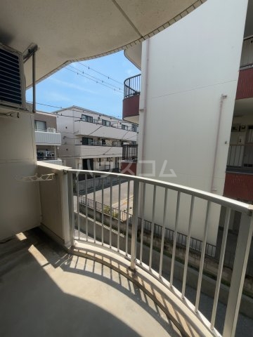 13/27 バルコニー