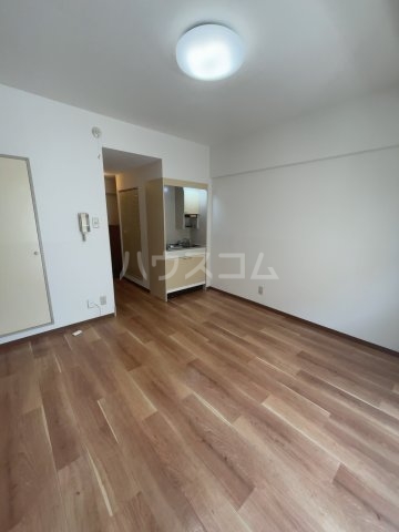 3/27 リビング/ダイニング