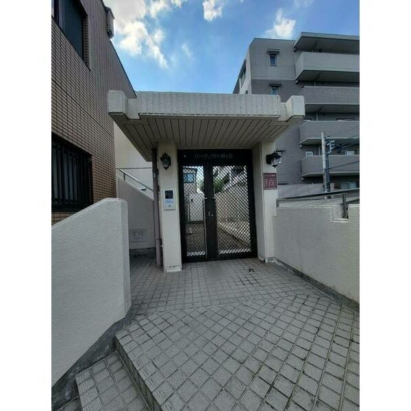 14/24 エントランス