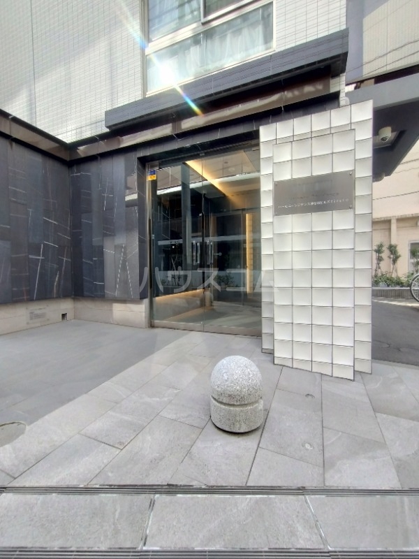 13/13 エントランス