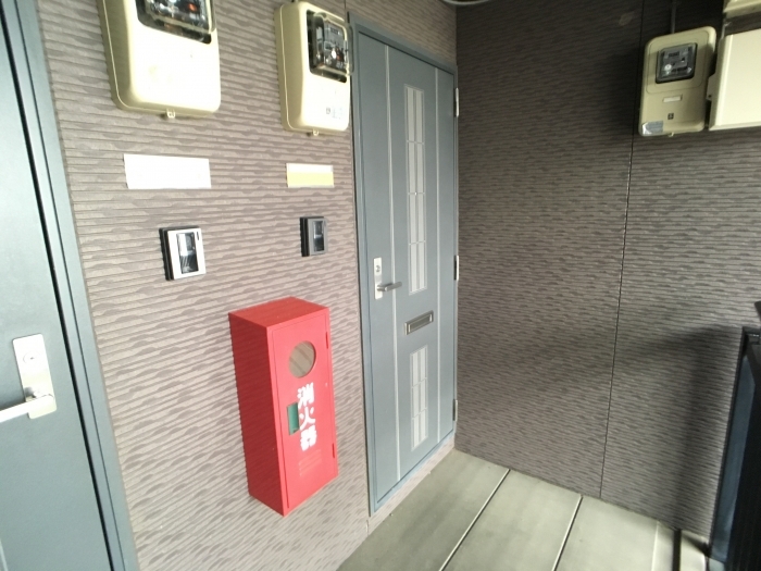 18/26 エントランス