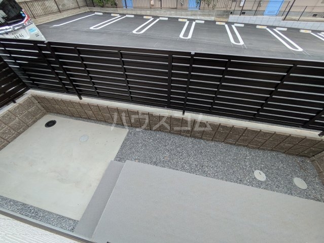 19/30 バルコニー