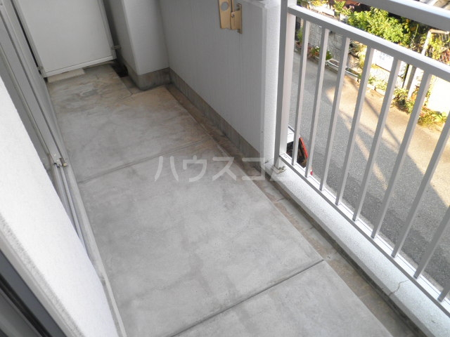 13/19 バルコニー