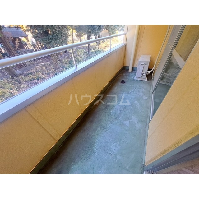 23/30 バルコニー