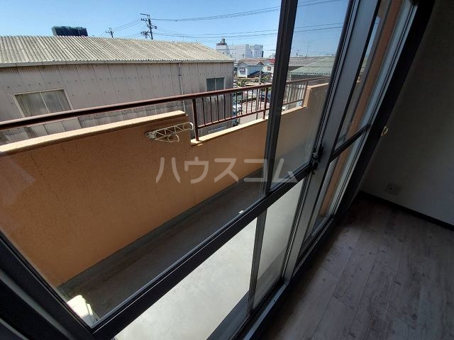 13/25 バルコニー