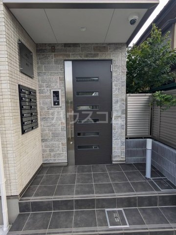 29/30 エントランス