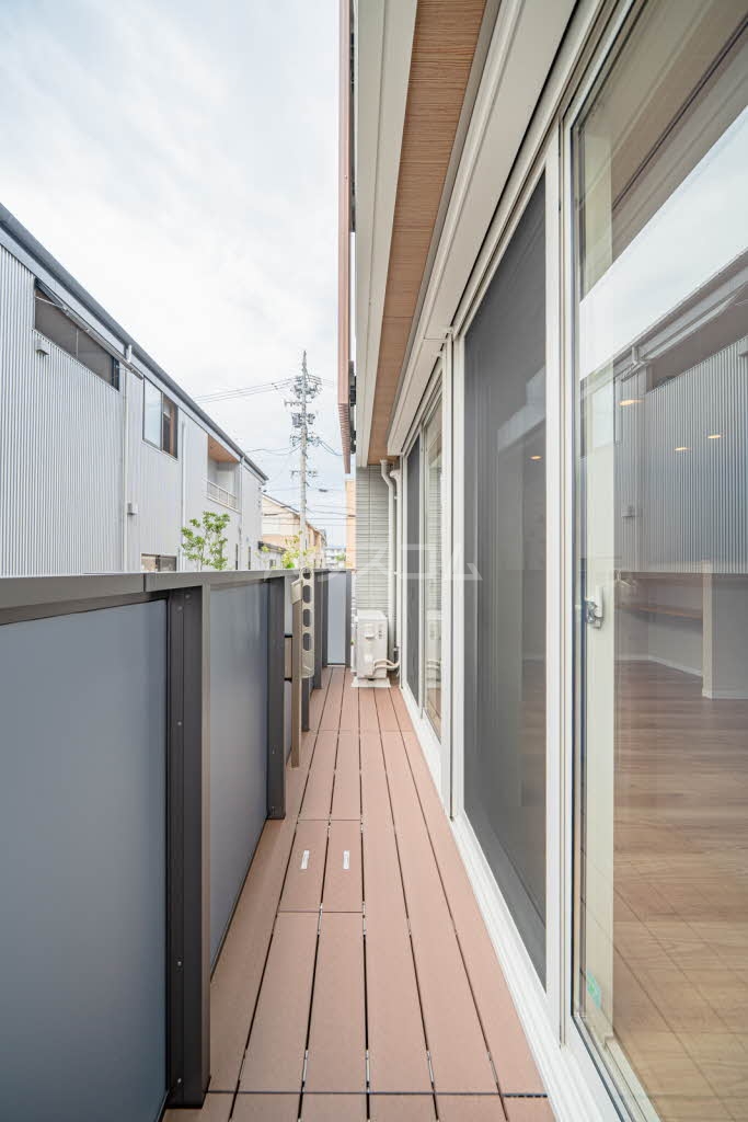 16/21 バルコニー