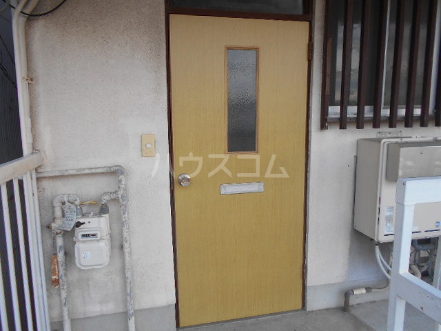 14/23 エントランス