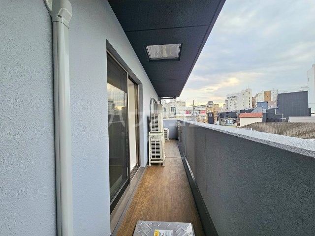15/30 バルコニー