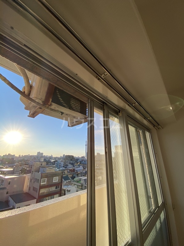 14/30 バルコニー