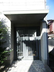 16/22 エントランス