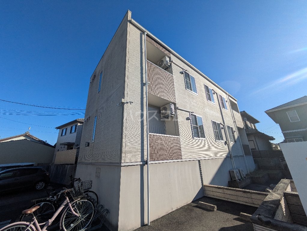 2/30 外観