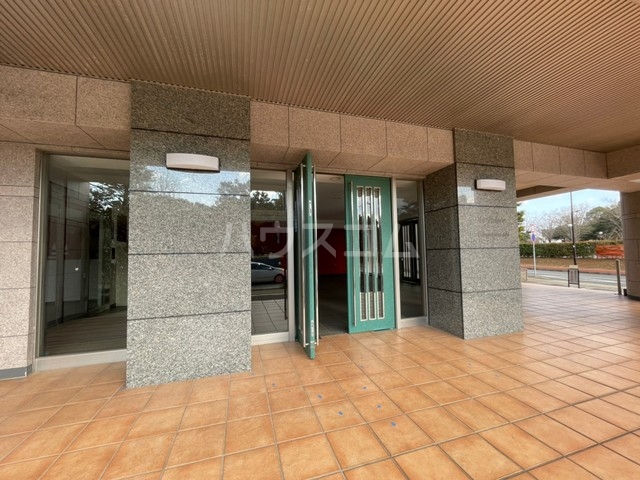 4/5 エントランス