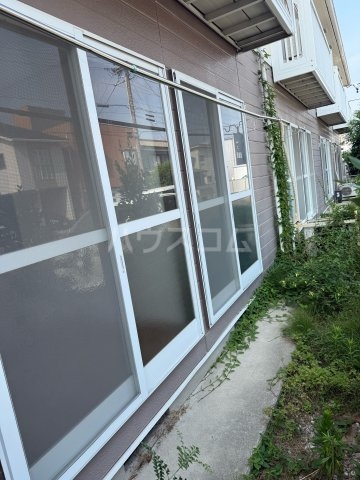 13/23 バルコニー