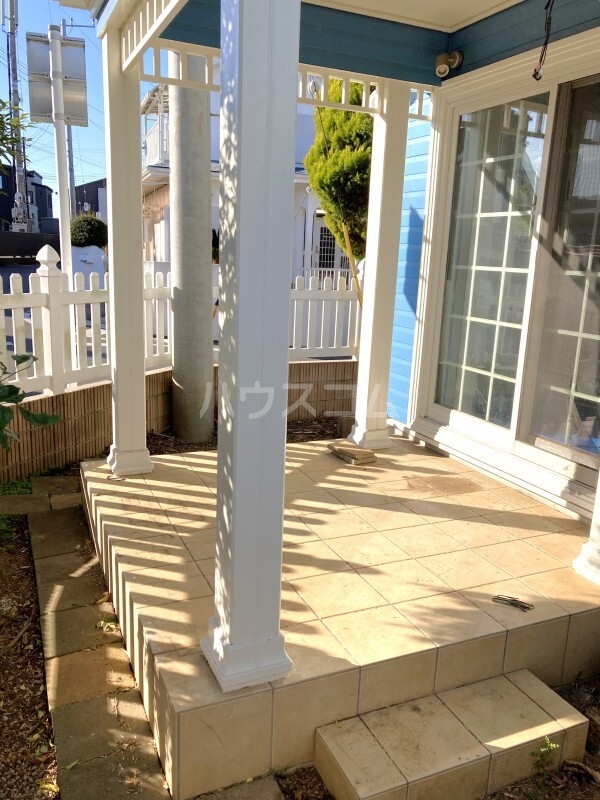 2/3 エントランス