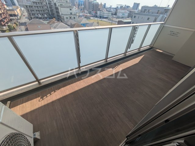 21/30 バルコニー