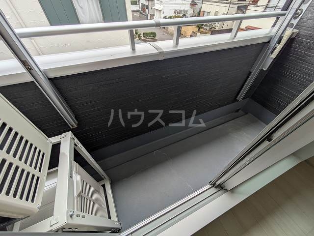 19/24 バルコニー
