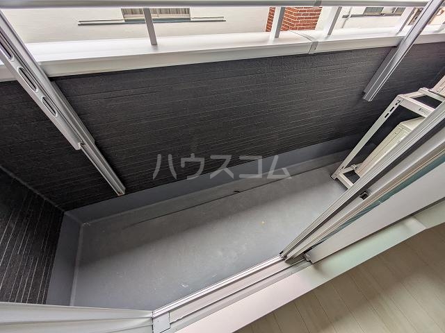 19/24 バルコニー