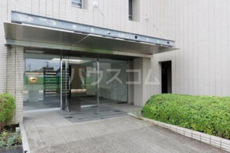 14/25 エントランス