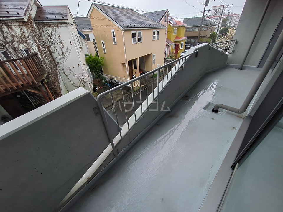 13/26 バルコニー